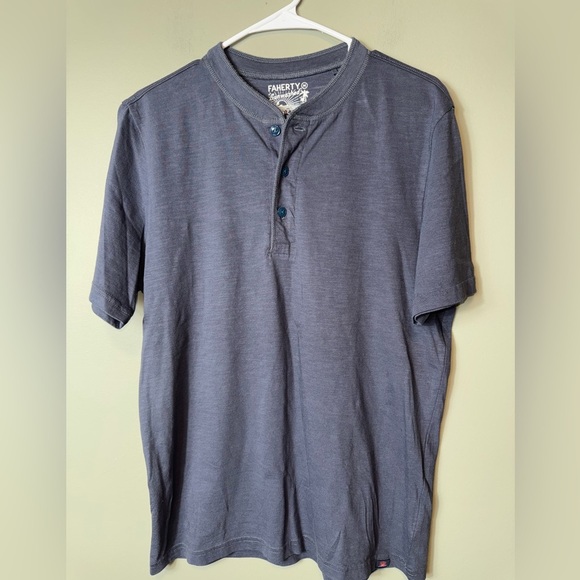 Faherty Men’s Short-Sleeve Sunwashed Henley Navy Blue Medium Organic Cotton - Picture 1 of 5